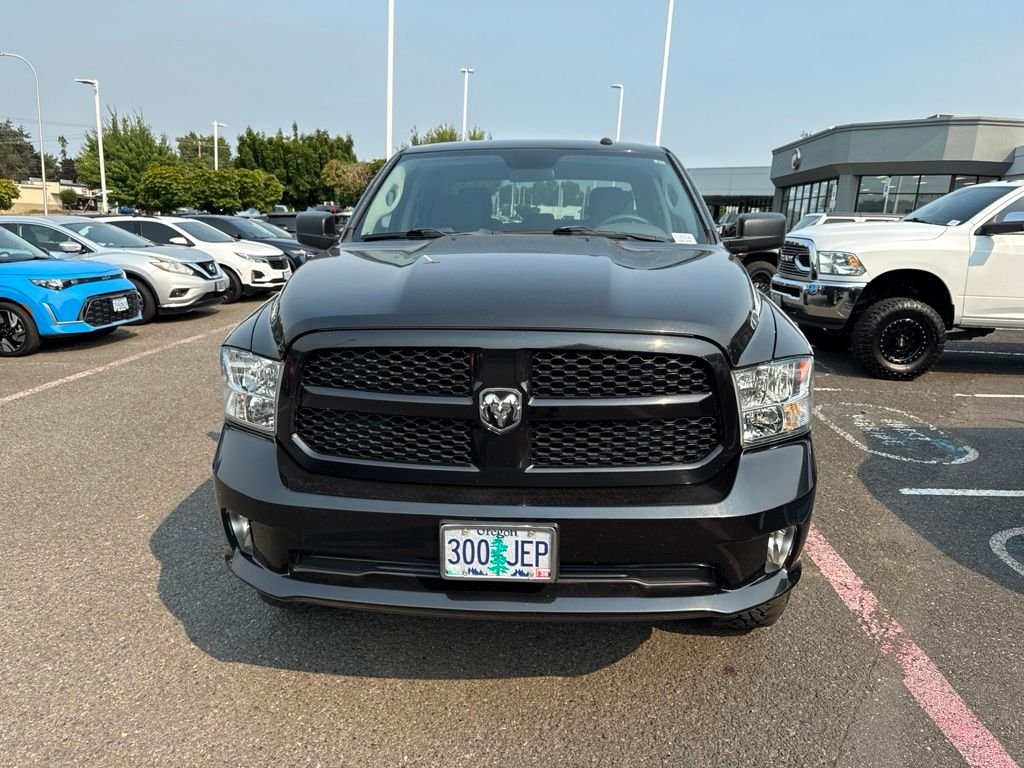 ram ram 1500 pickup 2018 3C6RR7KT1JG129933 image ram ram 1500 pickup 2018 3C6RR7KT1JG129933 image